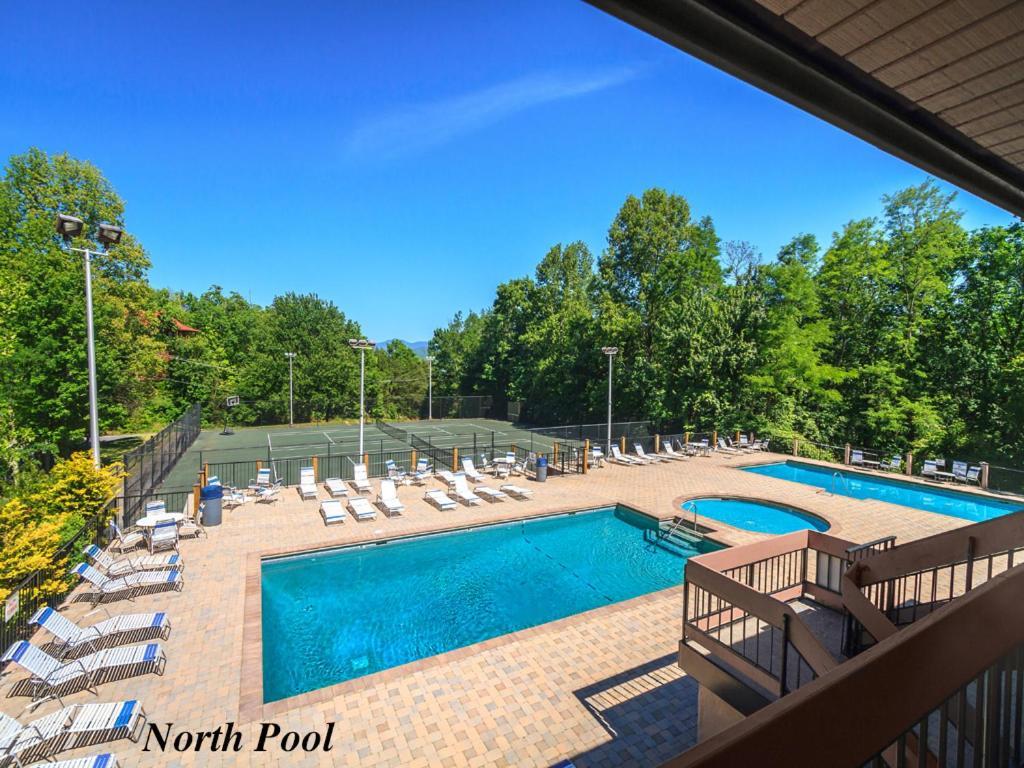 Great Expectations, 3 Bedrooms, Fireplace, Pool Table, Hot Tub, Sleeps 10 Gatlinburg Exterior foto